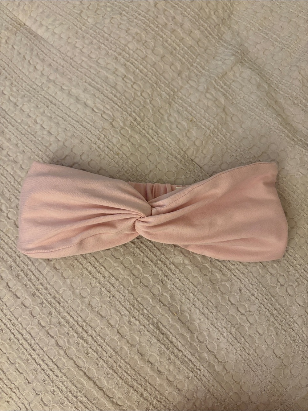 ALO Soft Pink Twisted Headband